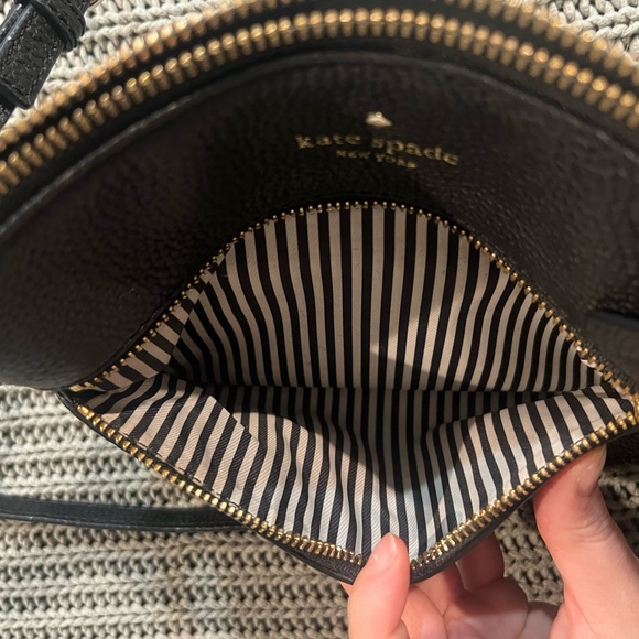 Kate Spade Black Leather Crossbody with Gold Zipper - Picture 5 of 6